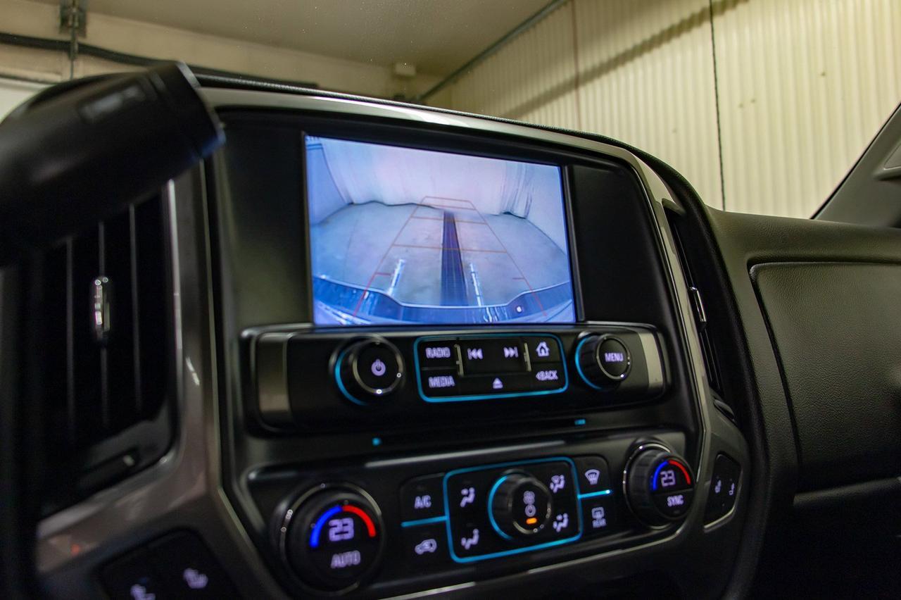 2018 Chevrolet Silverado 1500 4x4 Crew Cab LT Z71 Red Deer AB