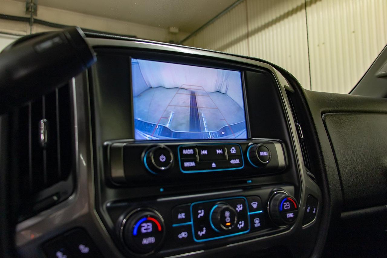 2018 Chevrolet Silverado 1500 4x4 Crew Cab LT Z71 Red Deer AB