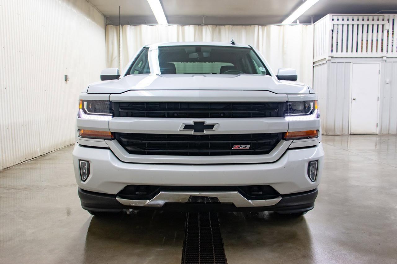 2018 Chevrolet Silverado 1500 4x4 Crew Cab LT Z71 Red Deer AB