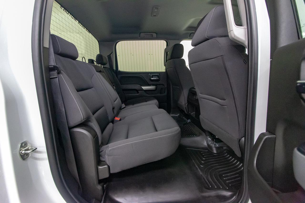 2018 Chevrolet Silverado 1500 4x4 Crew Cab LT Z71 Red Deer AB