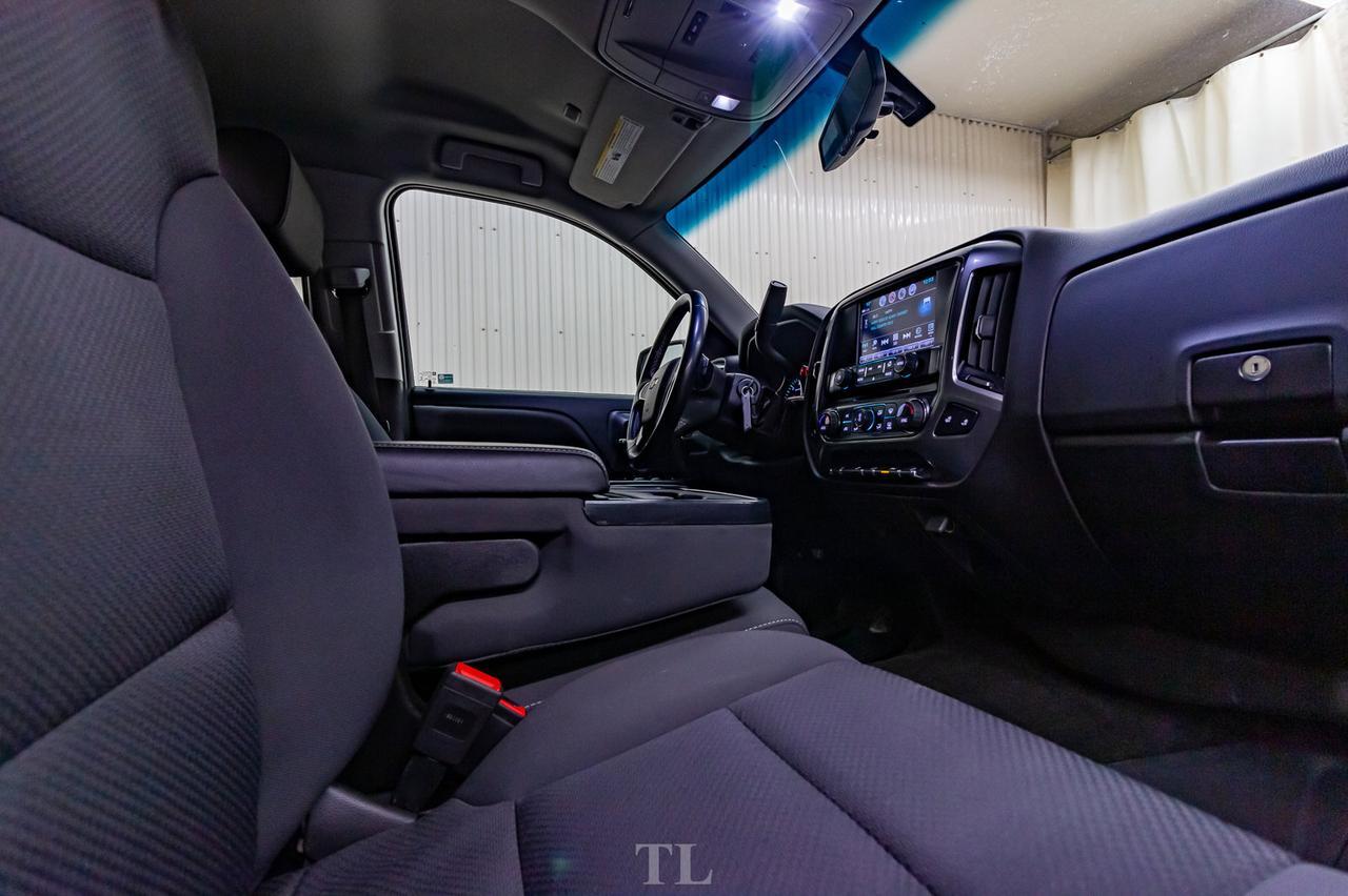 2018 Chevrolet Silverado 1500 4x4 Crew Cab LT Z71 True North BCam Red Deer AB