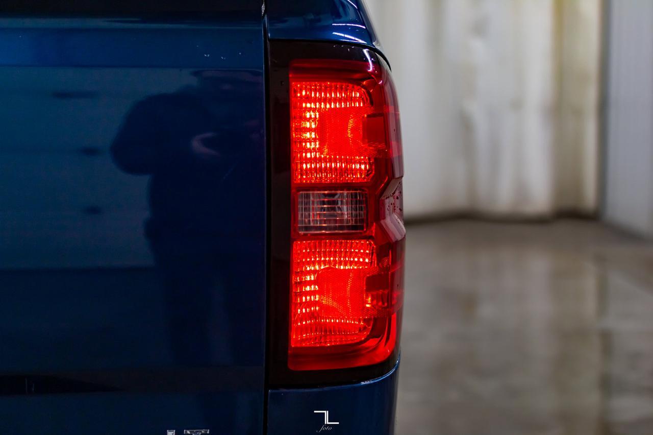 2018 Chevrolet Silverado 1500 4x4 Crew Cab LT Z71 True North Leather BCam Red Deer AB