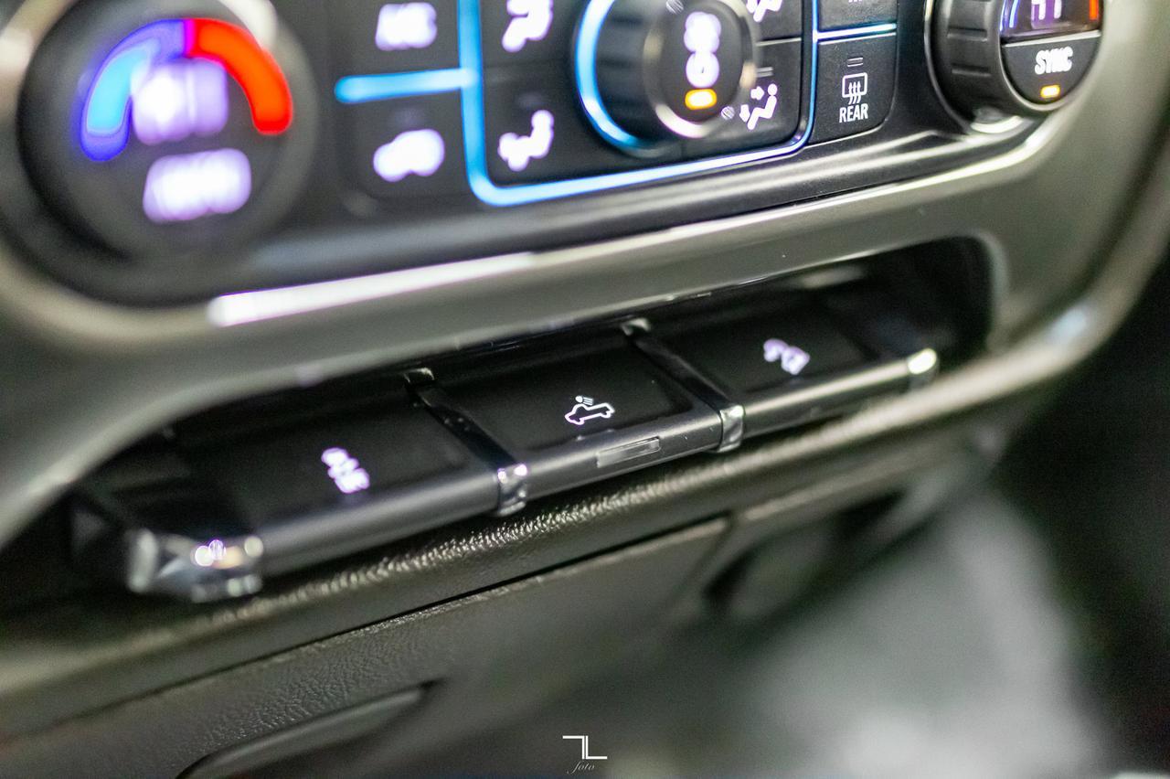 2018 Chevrolet Silverado 1500 4x4 Crew Cab LT Z71 True North Leather BCam Red Deer AB