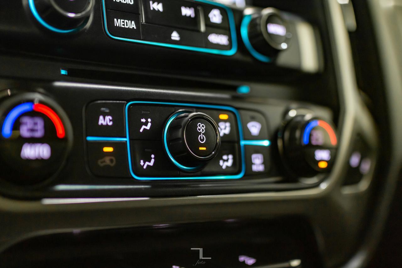 2018 Chevrolet Silverado 1500 4x4 Crew Cab LT Z71 True North Leather Bcam Red Deer AB