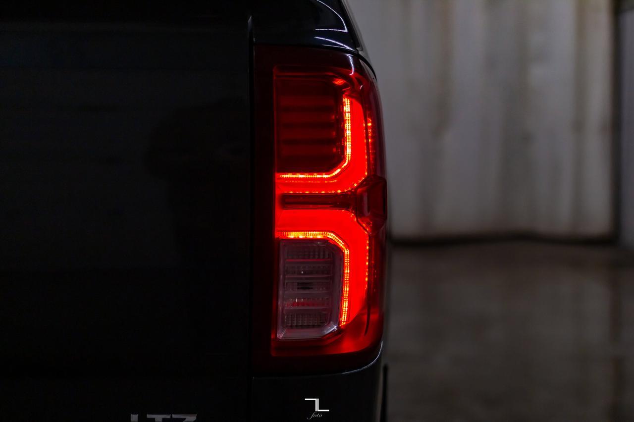 2018 Chevrolet Silverado 1500 4x4 Crew Cab LTZ Leather BCam Red Deer AB