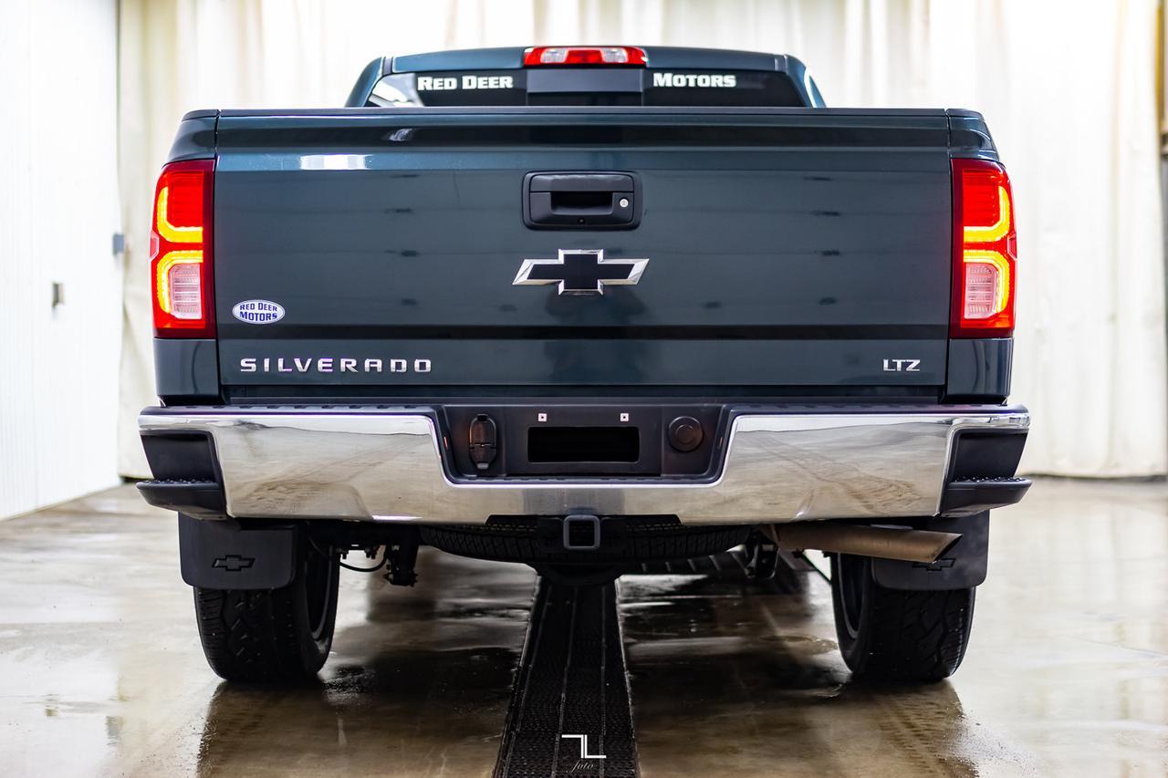 2018 Chevrolet Silverado 1500 4x4 Crew Cab LTZ Leather BCam Red Deer AB
