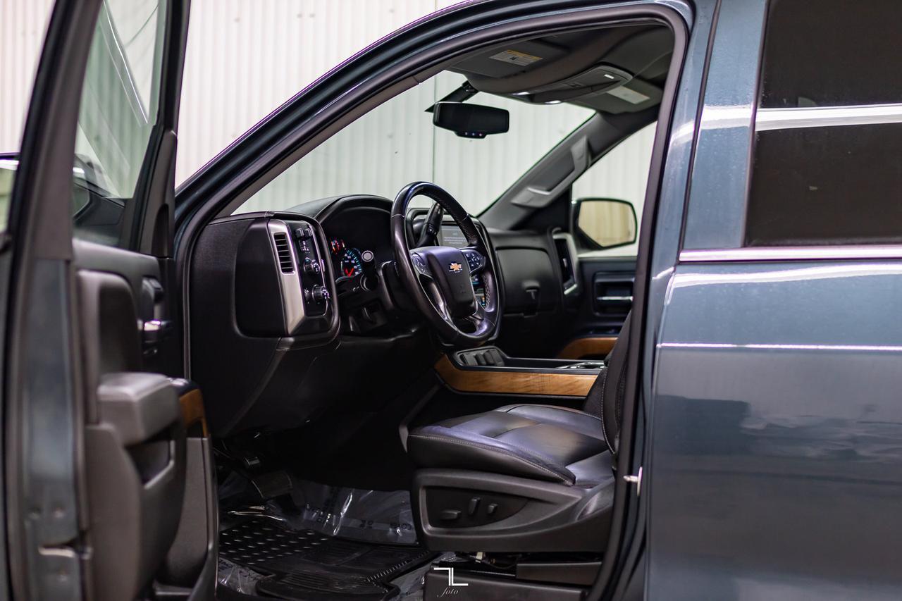 2018 Chevrolet Silverado 1500 4x4 Crew Cab LTZ Leather BCam Red Deer AB