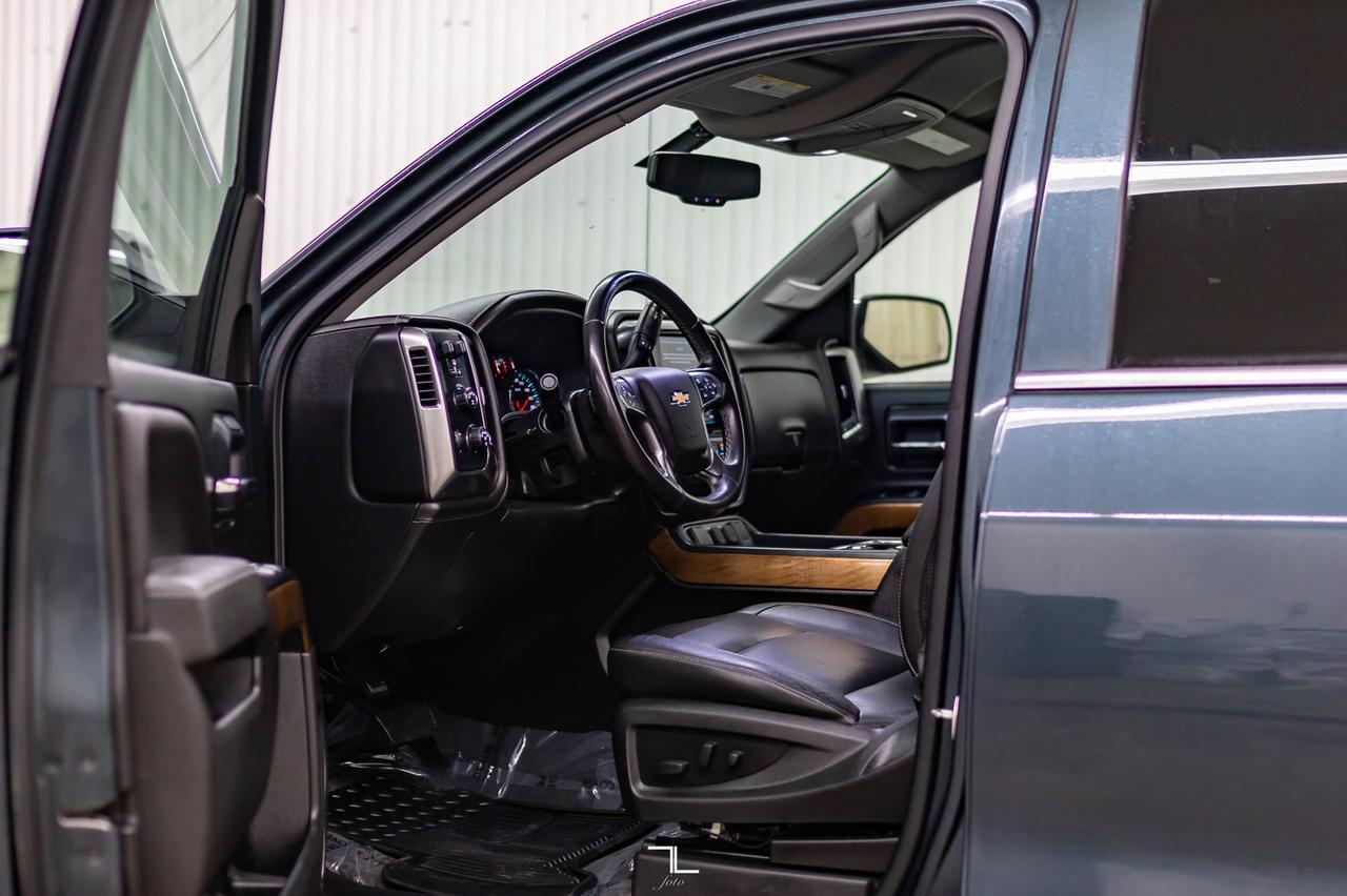 2018 Chevrolet Silverado 1500 4x4 Crew Cab LTZ Leather BCam Red Deer AB