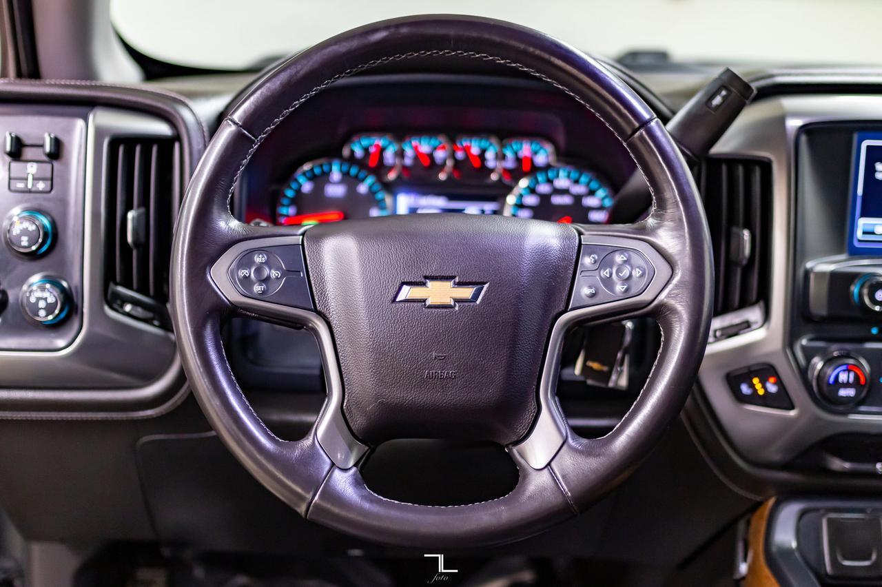 2018 Chevrolet Silverado 1500 4x4 Crew Cab LTZ Leather BCam Red Deer AB