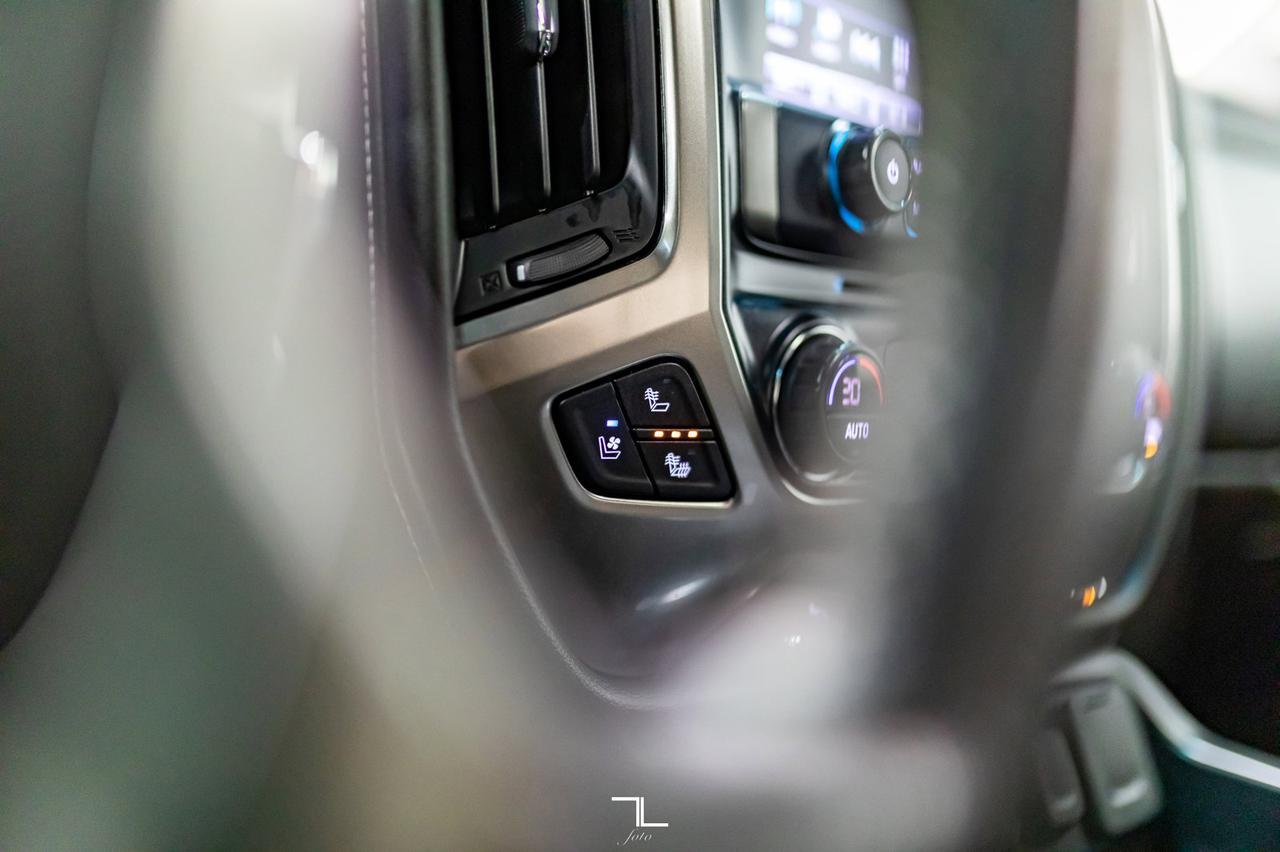 2018 Chevrolet Silverado 1500 4x4 Crew Cab LTZ Leather Roof BCam Red Deer AB