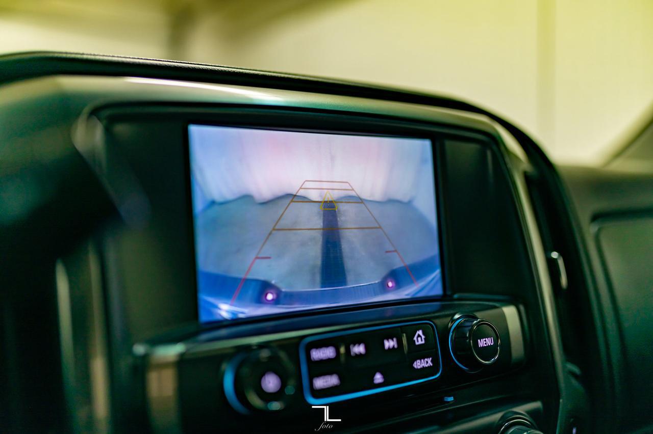 2018 Chevrolet Silverado 1500 4x4 Crew Cab LTZ Leather Roof BCam Red Deer AB