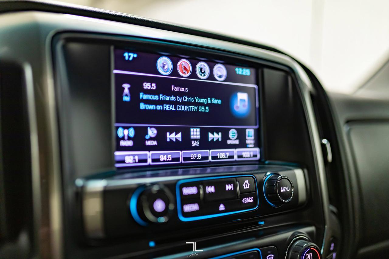 2018 Chevrolet Silverado 1500 4x4 Crew Cab LTZ Leather Roof BCam Red Deer AB