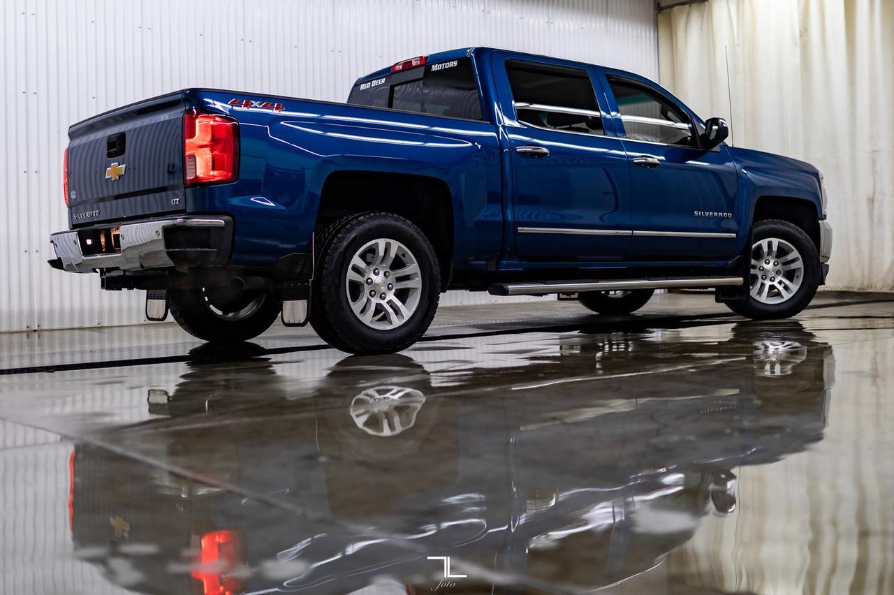 2018 Chevrolet Silverado 1500 4x4 Crew Cab LTZ Leather Roof BCam Red Deer AB