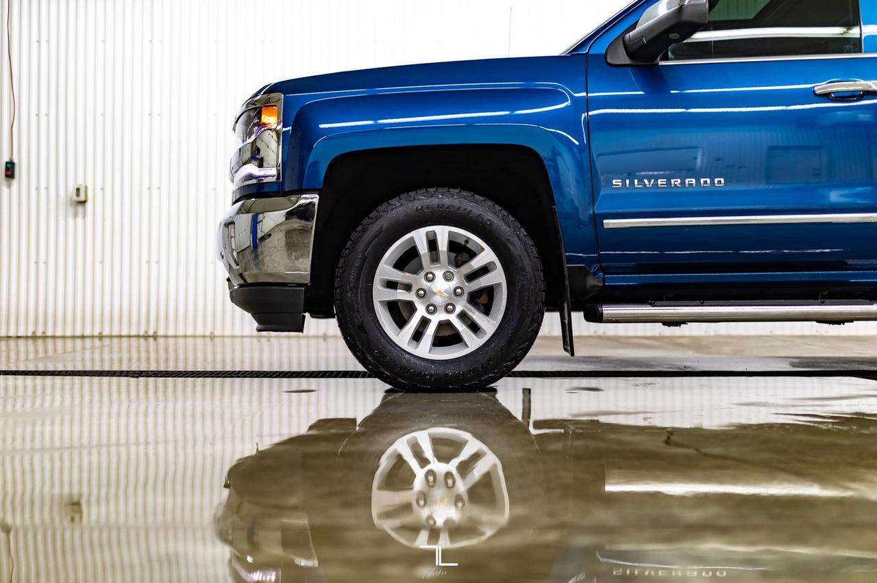2018 Chevrolet Silverado 1500 4x4 Crew Cab LTZ Leather Roof BCam Red Deer AB