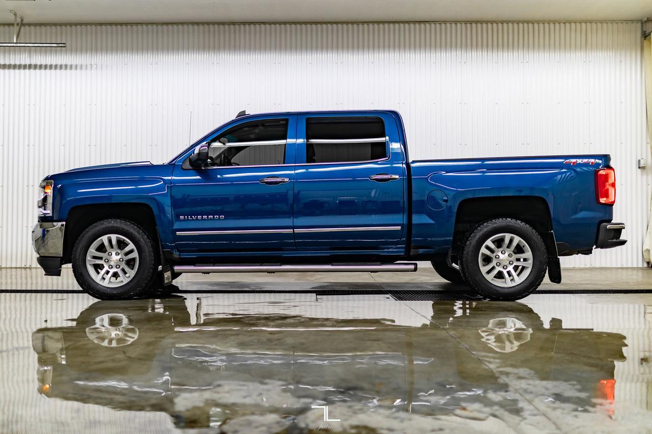 2018 Chevrolet Silverado 1500 4x4 Crew Cab LTZ Leather Roof BCam Red Deer AB