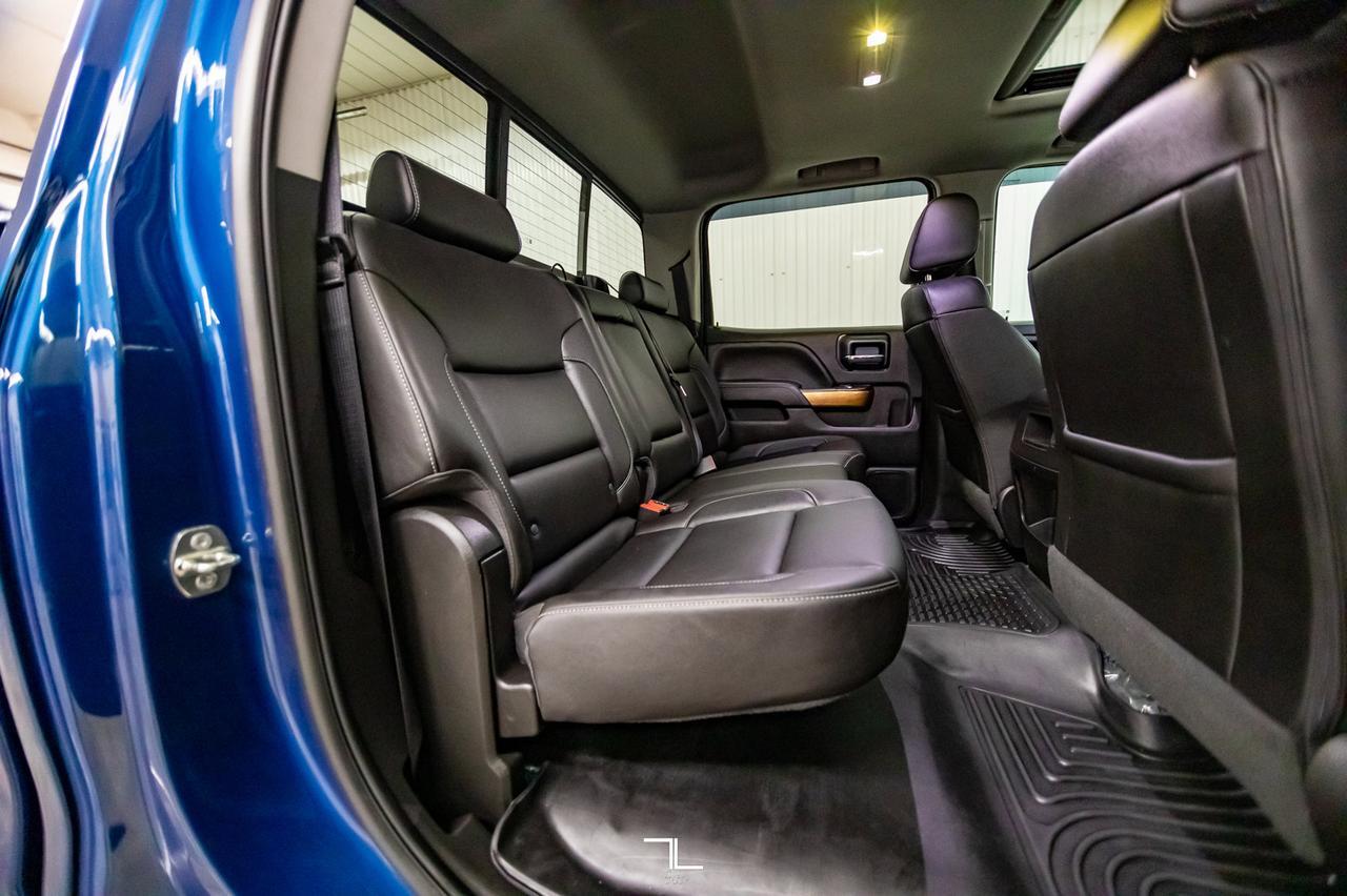 2018 Chevrolet Silverado 1500 4x4 Crew Cab LTZ Leather Roof BCam Red Deer AB