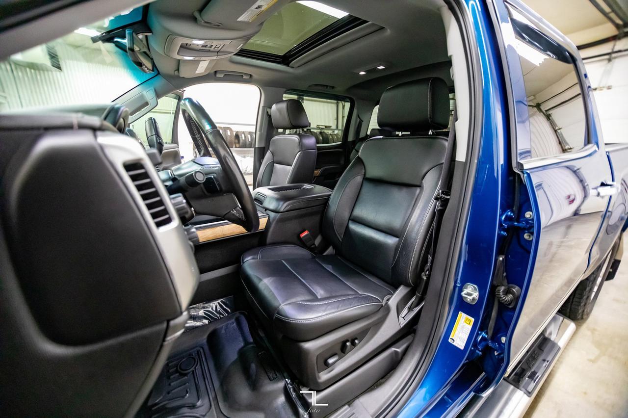 2018 Chevrolet Silverado 1500 4x4 Crew Cab LTZ Leather Roof BCam Red Deer AB