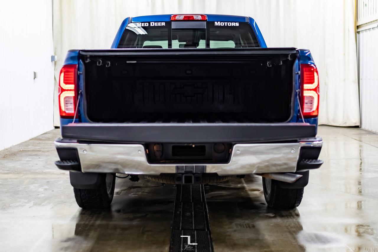 2018 Chevrolet Silverado 1500 4x4 Crew Cab LTZ Leather Roof BCam Red Deer AB