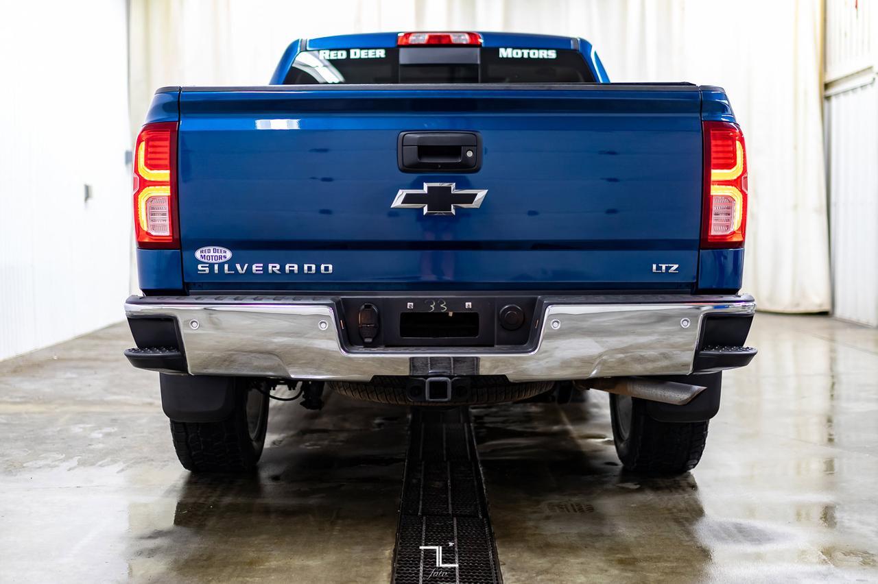 2018 Chevrolet Silverado 1500 4x4 Crew Cab LTZ Leather Roof BCam Red Deer AB