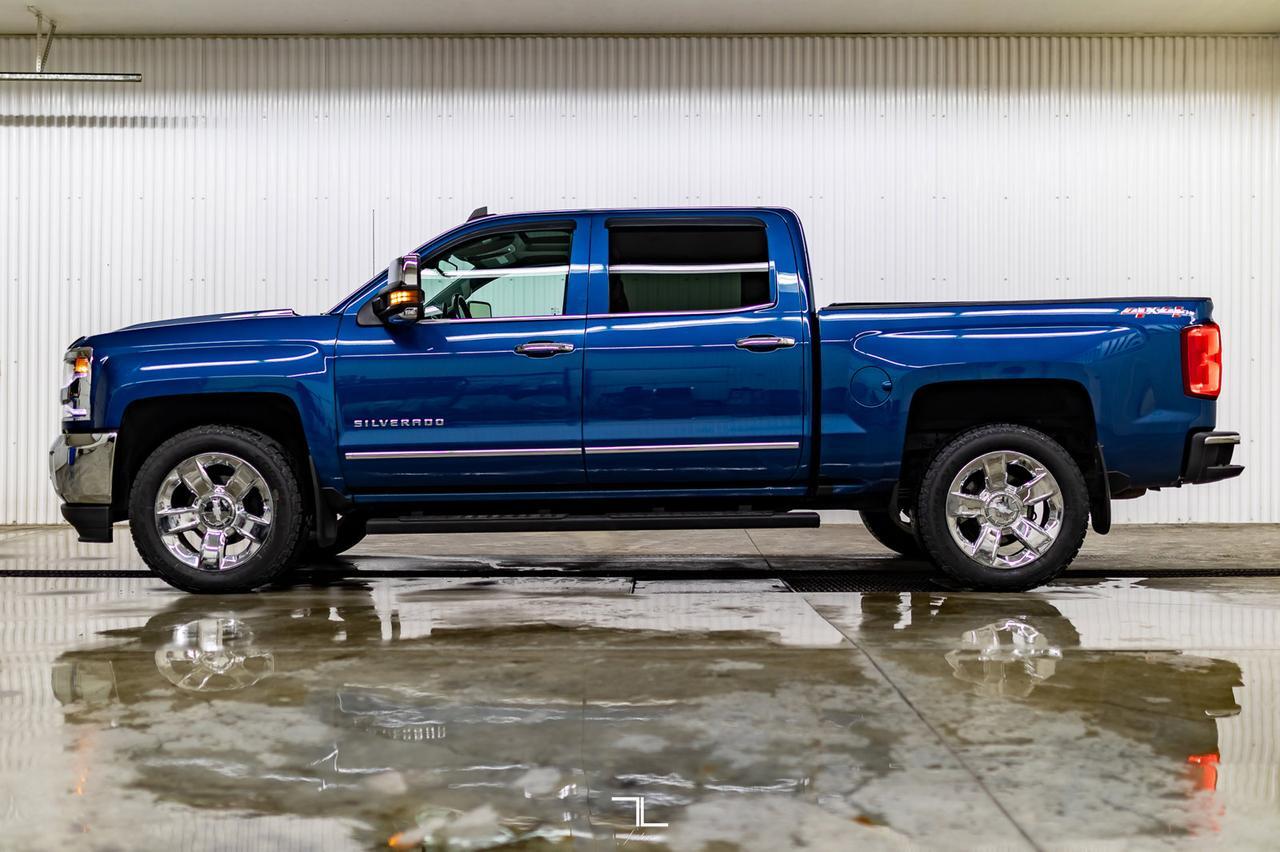 2018 Chevrolet Silverado 1500 4x4 Crew Cab LTZ Leather Roof BCam Red Deer AB