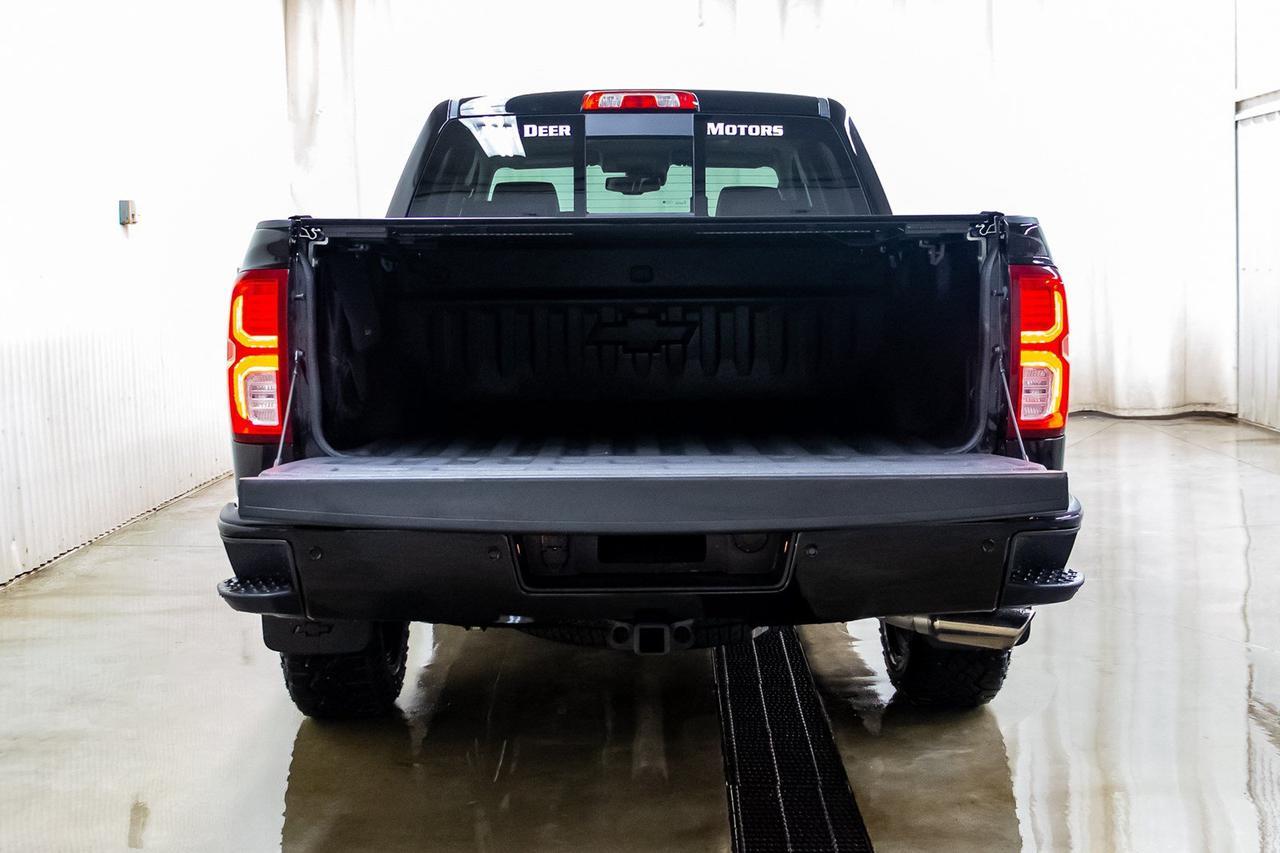 2018 Chevrolet Silverado 1500 4x4 Crew Cab LTZ Leather Roof Nav Red Deer AB