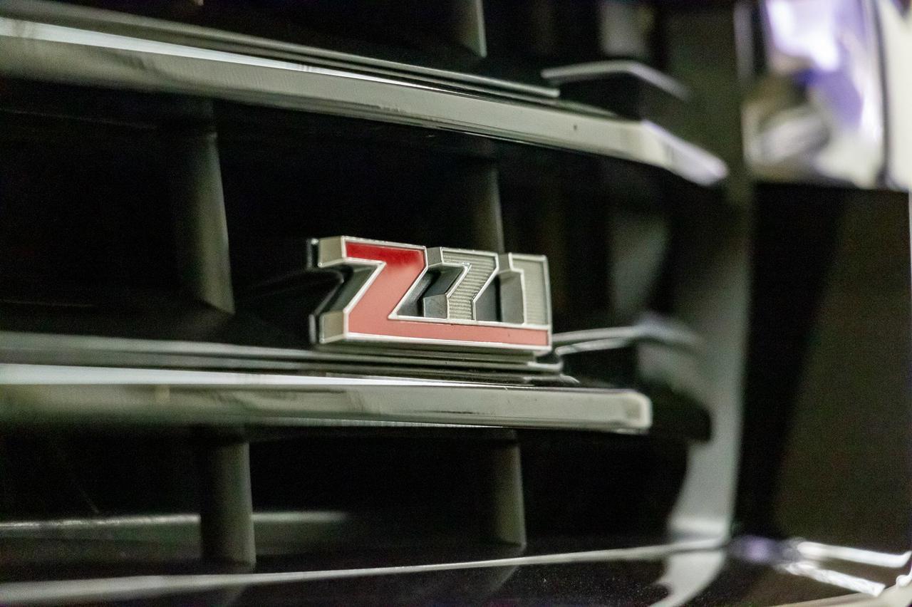 2018 Chevrolet Silverado 1500 4x4 Crew Cab LTZ Leather Roof Nav Red Deer AB