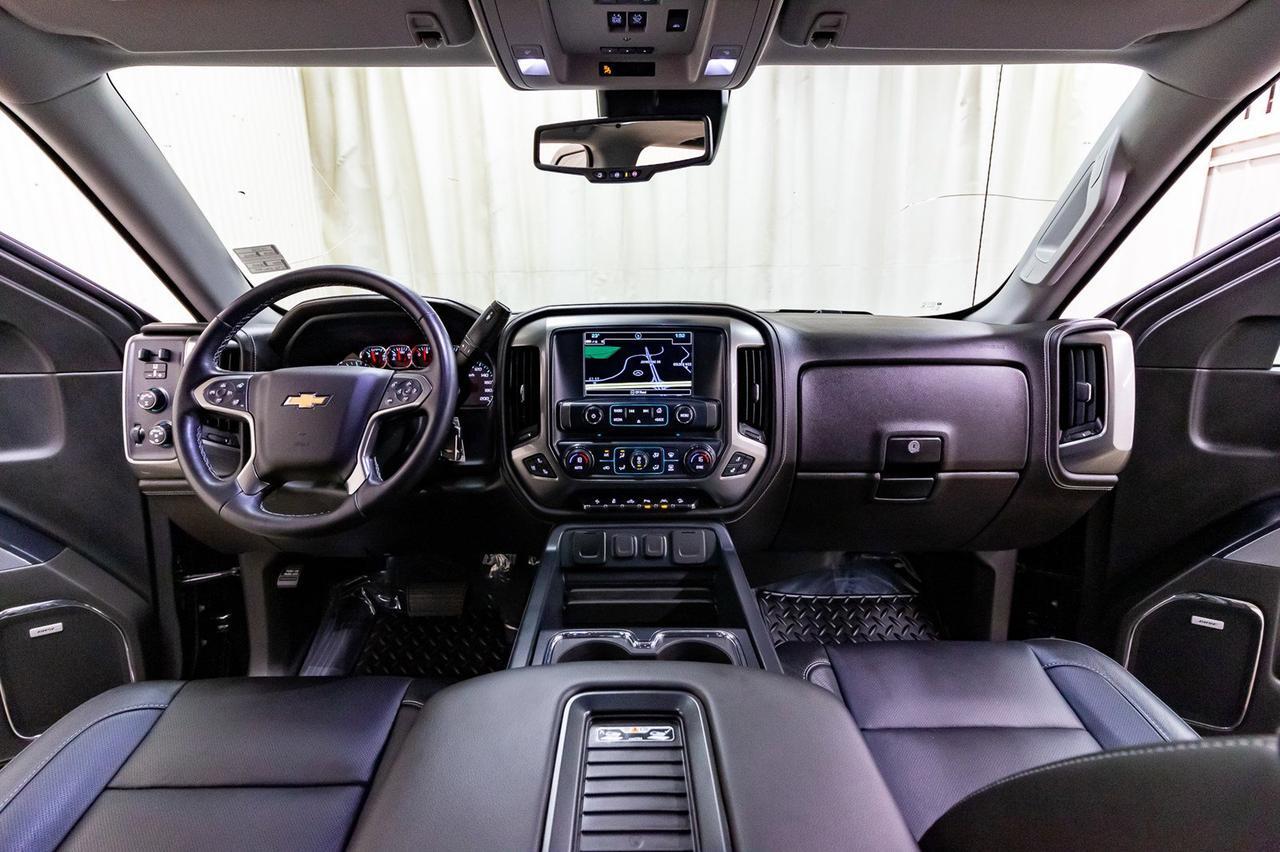 2018 Chevrolet Silverado 1500 4x4 Crew Cab LTZ Leather Roof Nav Red Deer AB