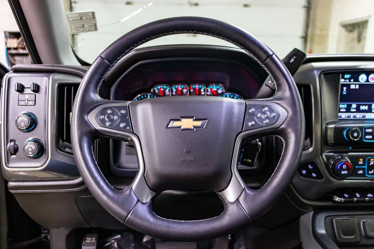 2018 Chevrolet Silverado 1500 4x4 Crew Cab LTZ Leather Roof Nav Red Deer AB