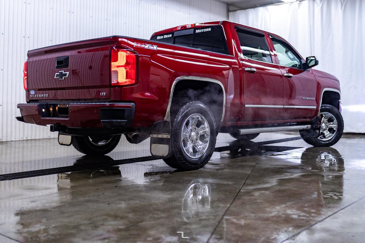 2018 Chevrolet Silverado 1500 4x4 Crew Cab LTZ Leather Roof Nav Red Deer AB