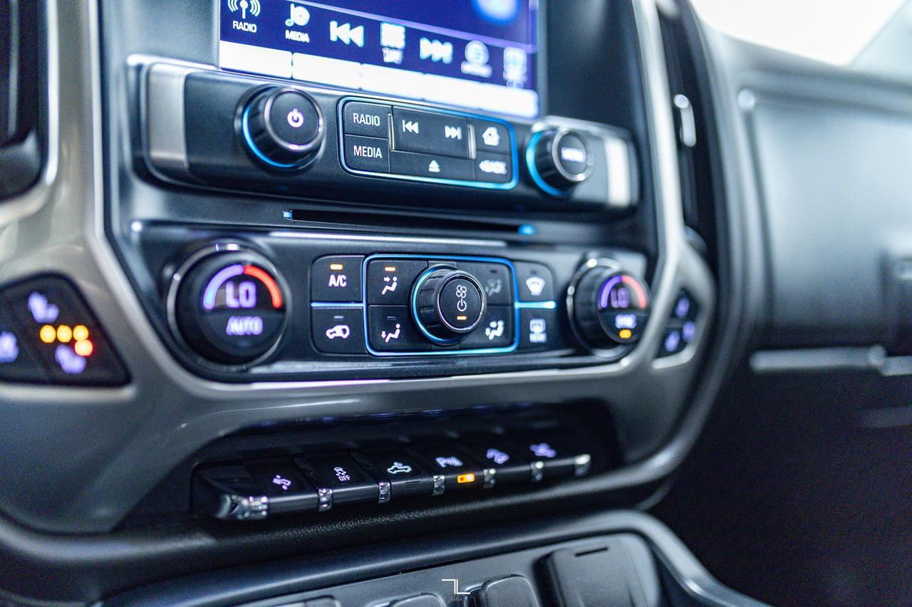 2018 Chevrolet Silverado 1500 4x4 Crew Cab LTZ Leather Roof Nav Red Deer AB