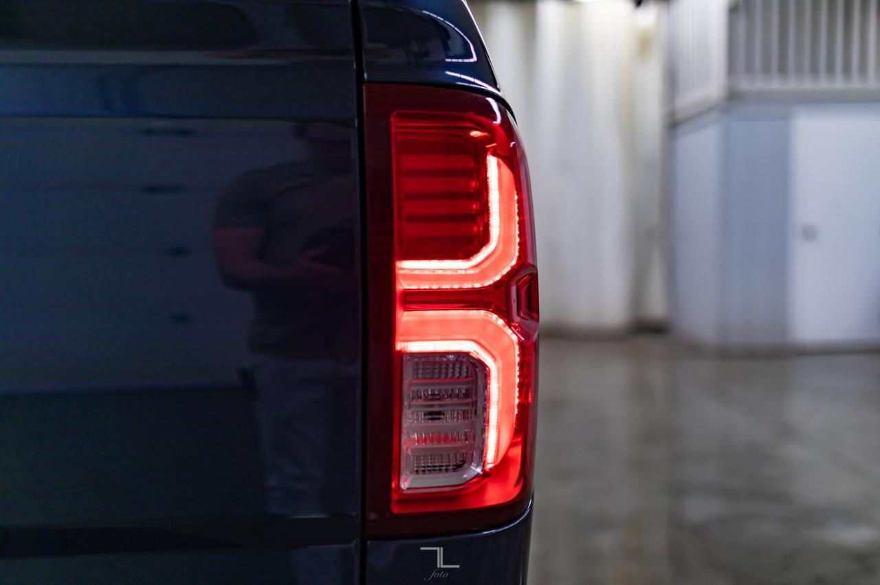 2018 Chevrolet Silverado 1500 4x4 Crew Cab LTZ Z71 100 Year Edition Red Deer AB