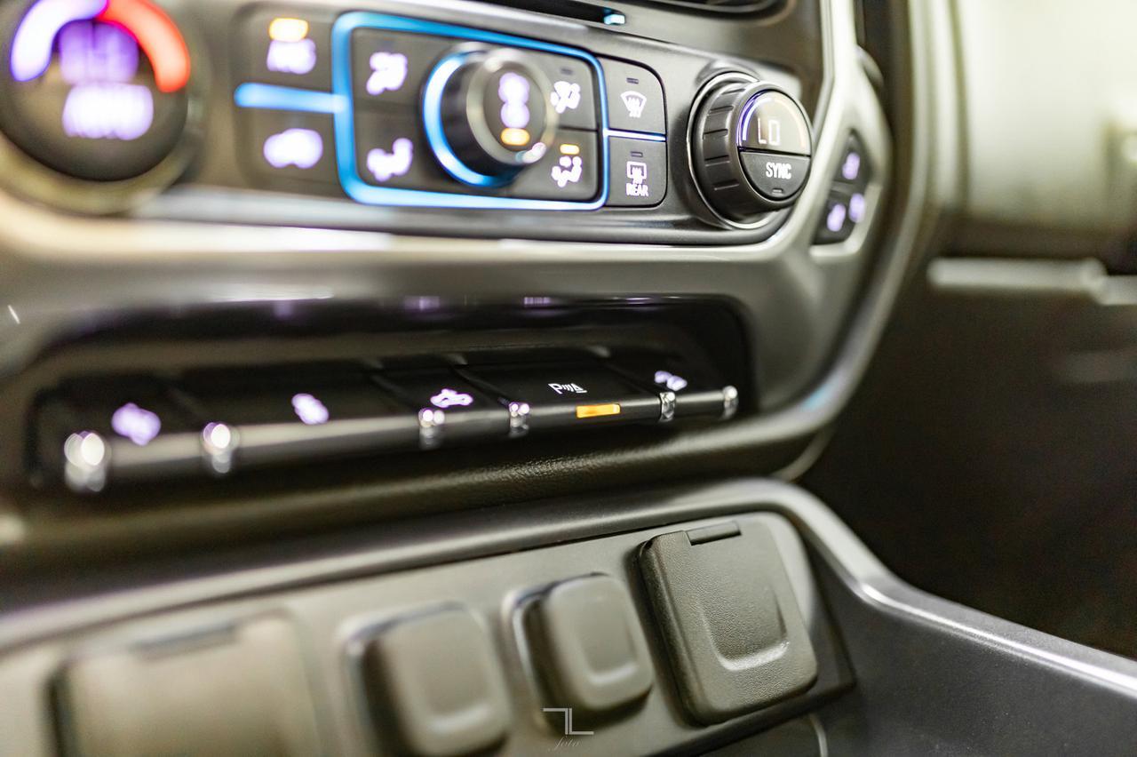 2018 Chevrolet Silverado 1500 4x4 Crew Cab LTZ Z71 100 Year Edition Red Deer AB