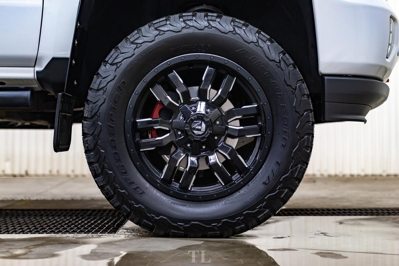 2018 Chevrolet Silverado 1500 4x4 Crew Cab LTZ Z71 4" Lift Wheels Leather Roof Nav Red Deer AB