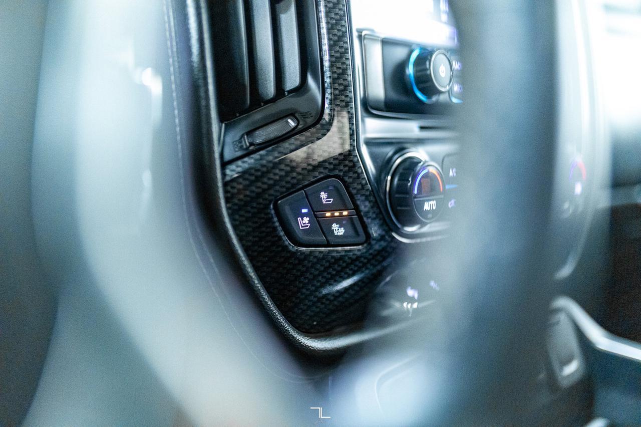 2018 Chevrolet Silverado 1500 4x4 Crew Cab LTZ Z71 GFX Leather Roof Red Deer AB