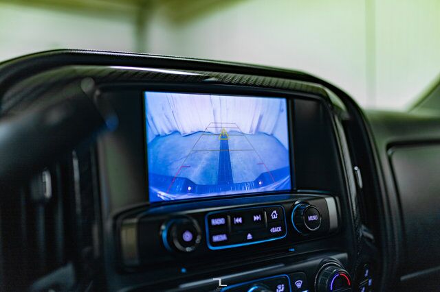 2018 Chevrolet Silverado 1500 4x4 Crew Cab LTZ Z71 GFX Leather Roof Red Deer AB