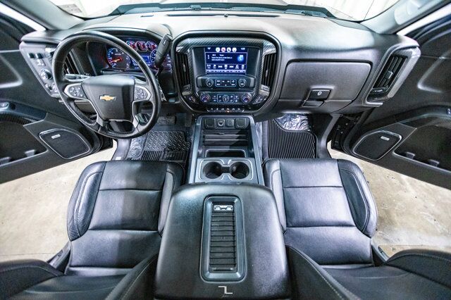 2018 Chevrolet Silverado 1500 4x4 Crew Cab LTZ Z71 GFX Leather Roof Red Deer AB