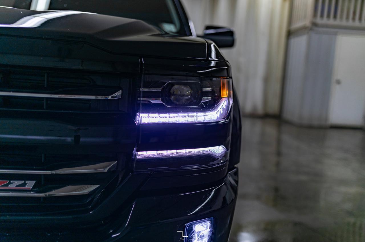 2018 Chevrolet Silverado 1500 4x4 Crew Cab LTZ Z71 Leather Roof BCam Red Deer AB