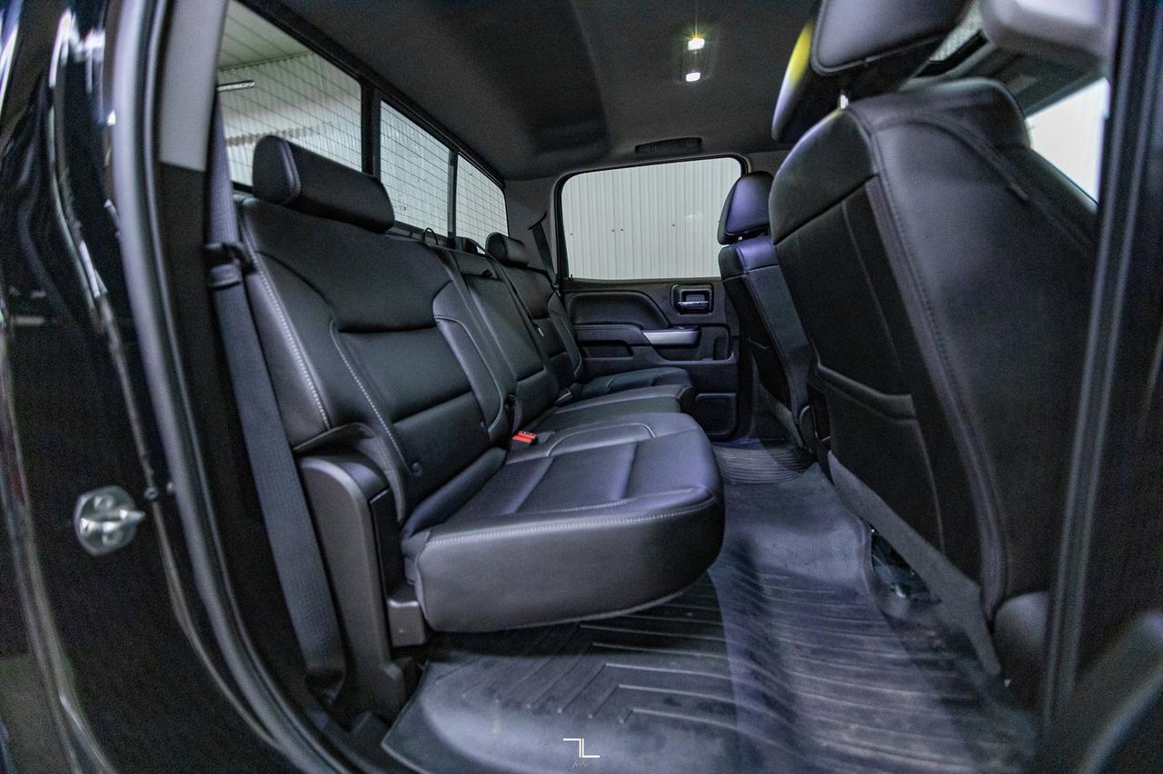 2018 Chevrolet Silverado 1500 4x4 Crew Cab LTZ Z71 Leather Roof BCam Red Deer AB