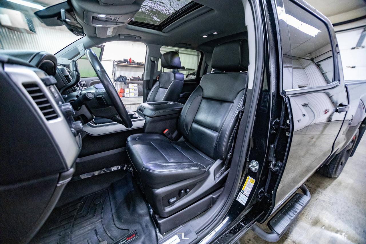 2018 Chevrolet Silverado 1500 4x4 Crew Cab LTZ Z71 Leather Roof BCam Red Deer AB