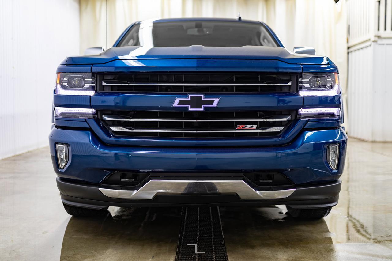 2018 Chevrolet Silverado 1500 4x4 Crew Cab LTZ  Z71 Leather Roof Nav 22" Wheels Red Deer AB