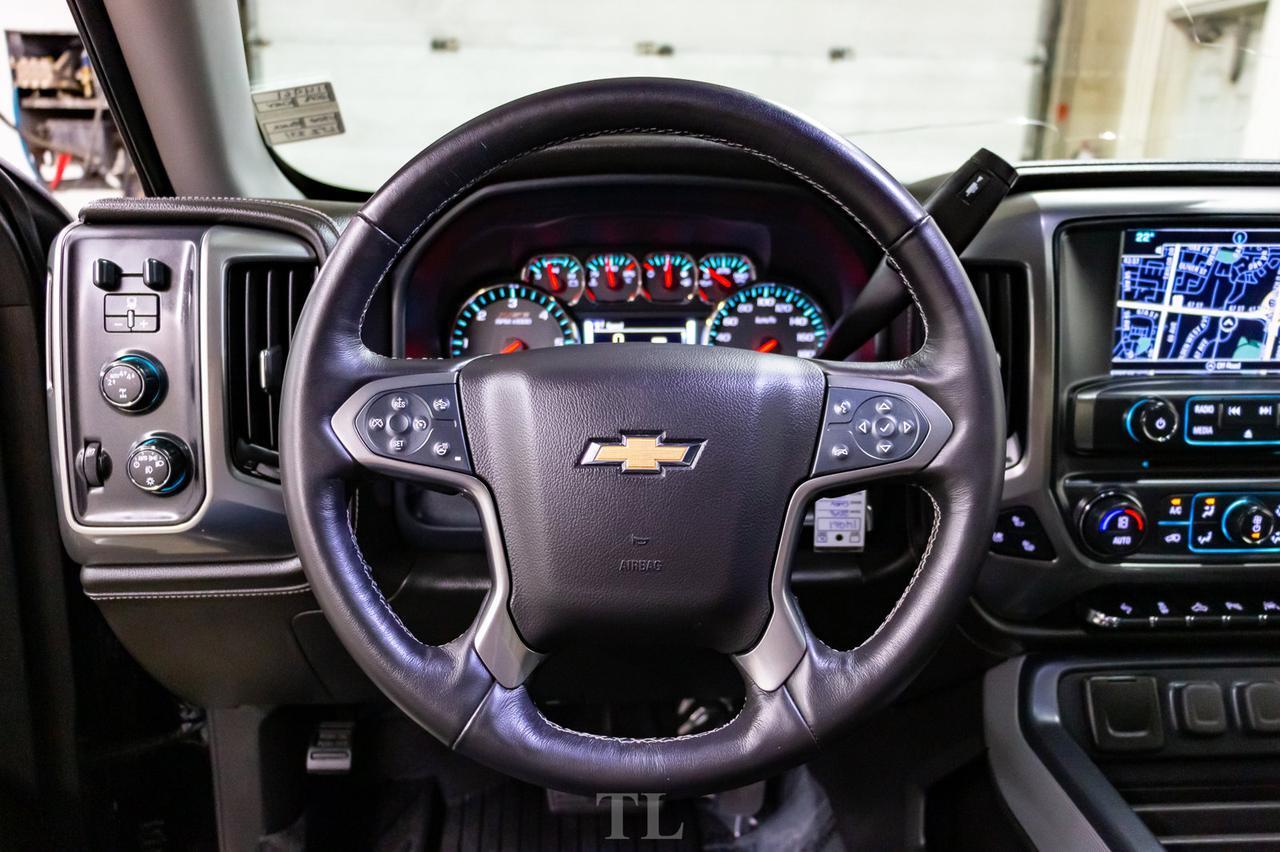 2018 Chevrolet Silverado 1500 4x4 Crew Cab LTZ Z71 Leather Roof Nav BCam Red Deer AB