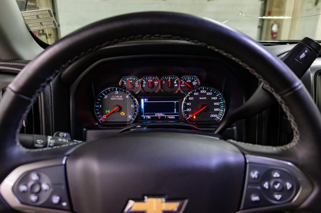 2018 Chevrolet Silverado 1500 4x4 Crew Cab LTZ Z71 Leather Roof Nav BCam Red Deer AB