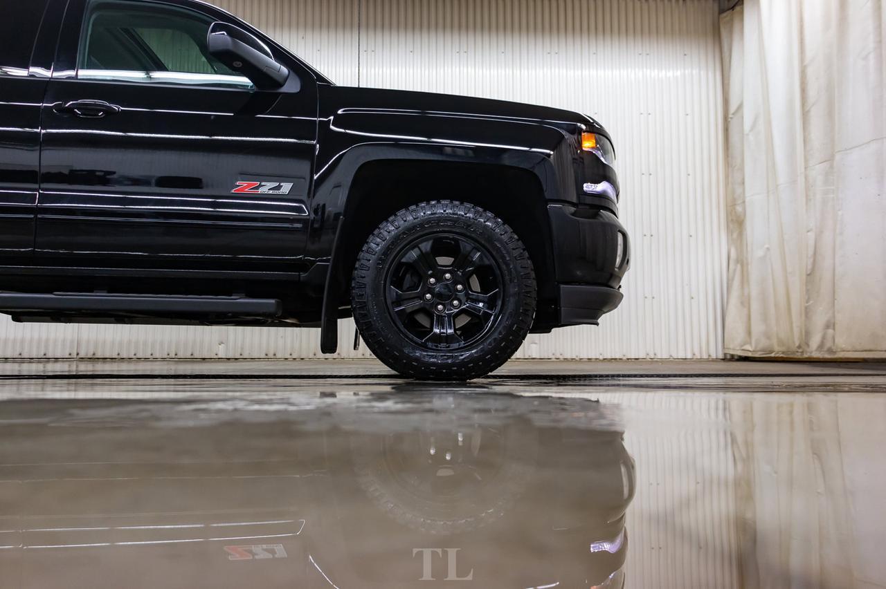 2018 Chevrolet Silverado 1500 4x4 Crew Cab LTZ Z71 Leather Roof Nav BCam Red Deer AB