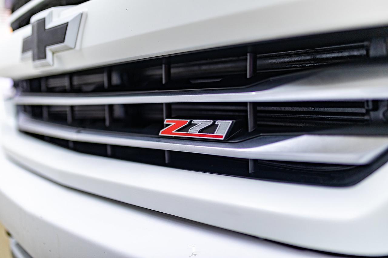 2018 Chevrolet Silverado 1500 4x4 Crew Cab LTZ Z71 Leather Roof Nav BCam Red Deer AB