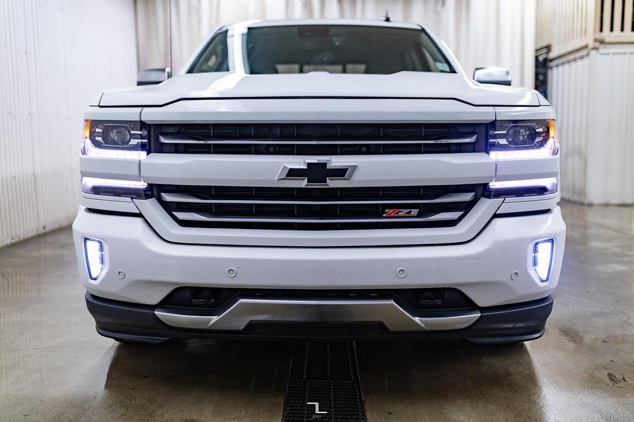 2018 Chevrolet Silverado 1500 4x4 Crew Cab LTZ Z71 Leather Roof Nav BCam Red Deer AB
