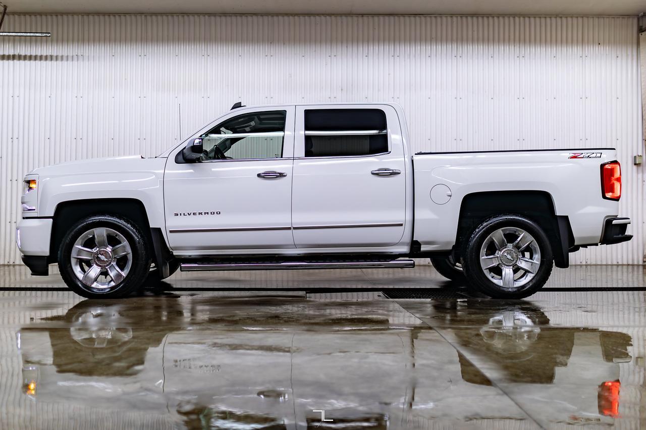 2018 Chevrolet Silverado 1500 4x4 Crew Cab LTZ Z71 Leather Roof Nav BCam Red Deer AB