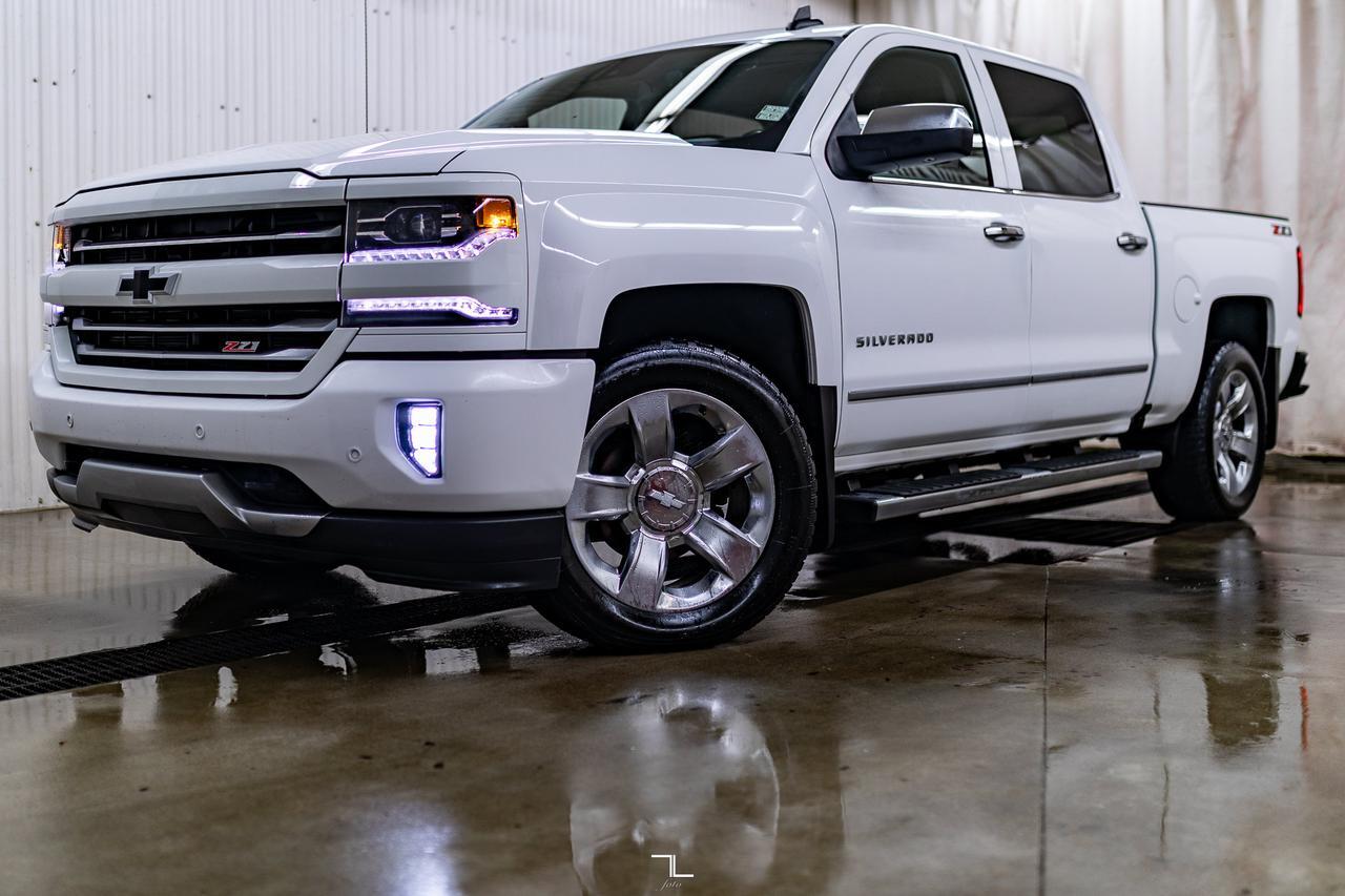 2018 Chevrolet Silverado 1500 4x4 Crew Cab LTZ Z71 Leather Roof Nav BCam Red Deer AB