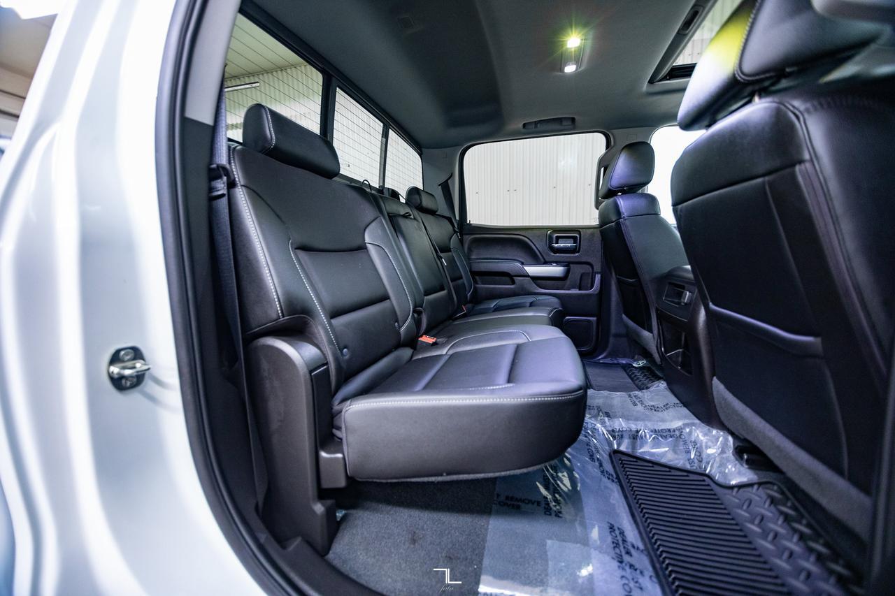 2018 Chevrolet Silverado 1500 4x4 Crew Cab LTZ Z71 Leather Roof Nav BCam Red Deer AB