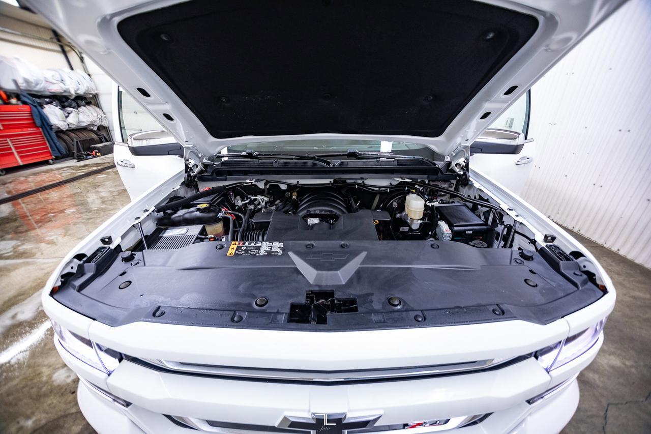 2018 Chevrolet Silverado 1500 4x4 Crew Cab LTZ Z71 Leather Roof Nav BCam Red Deer AB