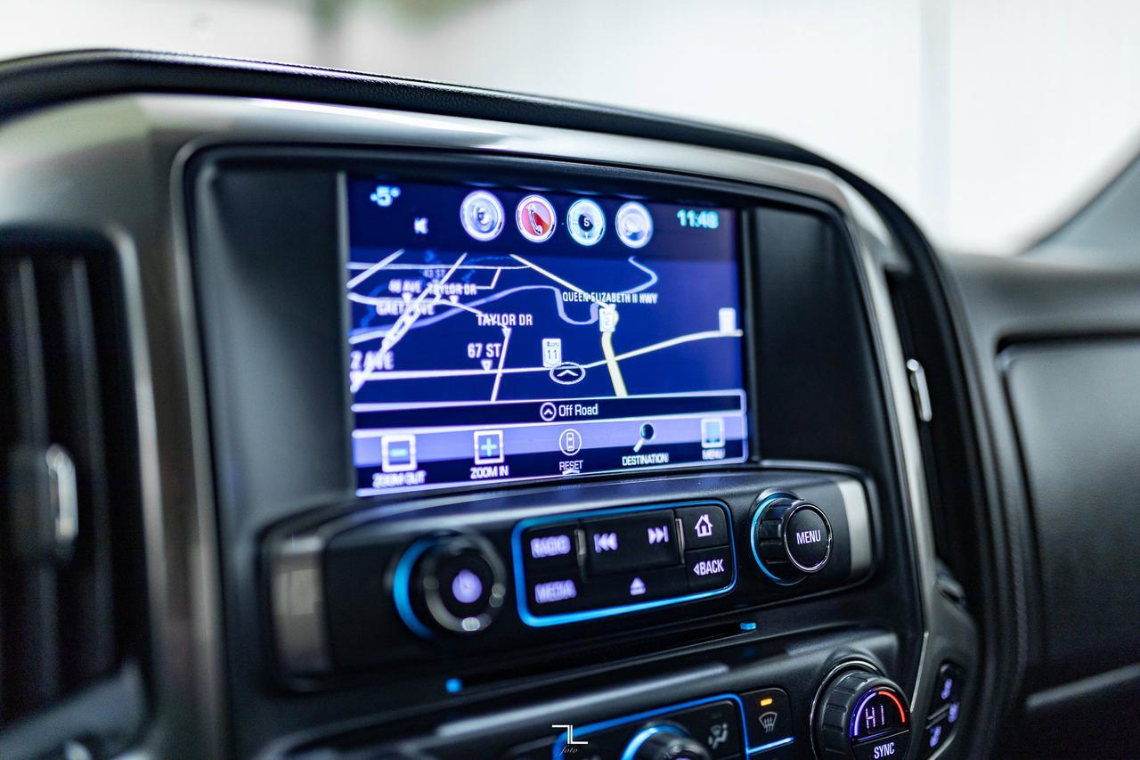 2018 Chevrolet Silverado 1500 4x4 Crew Cab LTZ Z71 Leather Roof Nav BCam Red Deer AB